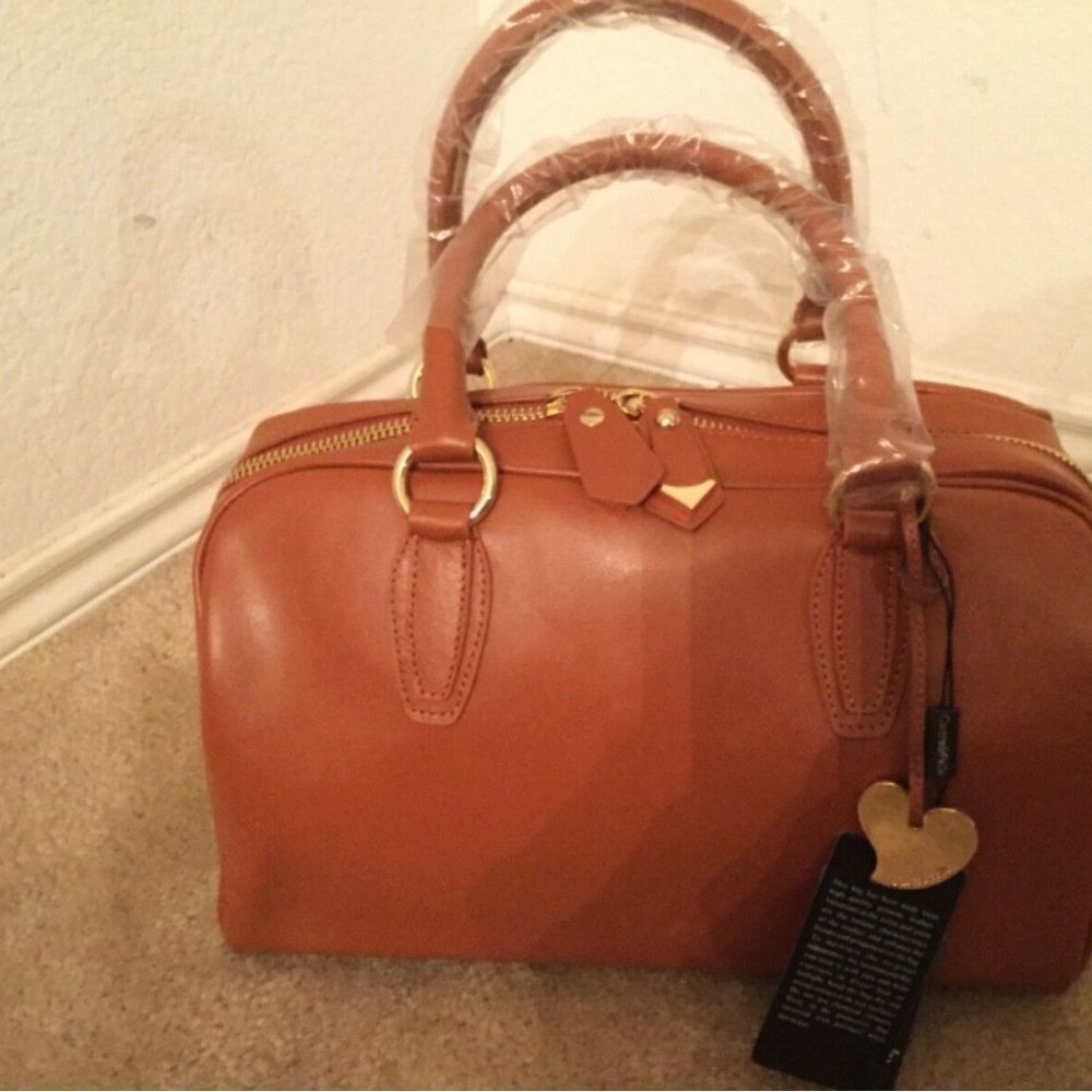 New Cuore & Pelle: Women's Cognac Leather Zip Shoulder Luggage Handbag Purse